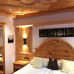 Musik - Und Wellnesshotel Mariandl Singender Wirt * Haibach (Lower Bavaria)