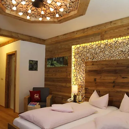 Musik - Und Wellnesshotel Mariandl Singender Wirt * Haibach (Lower Bavaria)