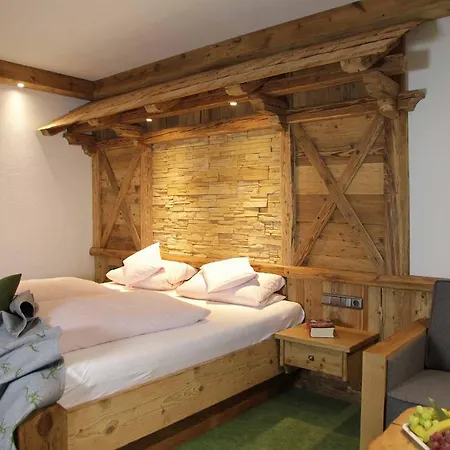 호텔 Musik - Und Wellnesshotel Mariandl Singender Wirt